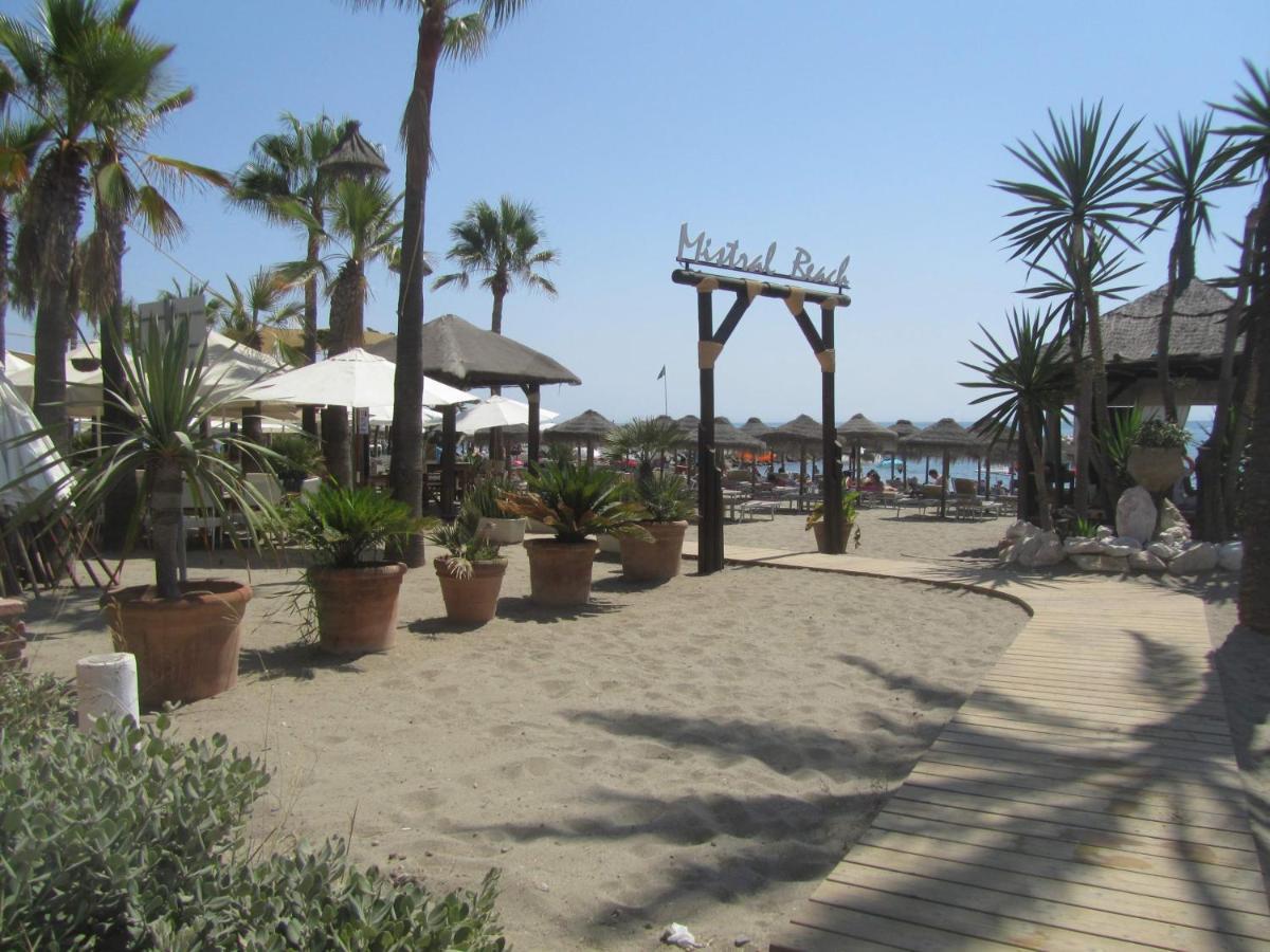 JARDINES DE ALDABA, PUERTO BANUS. ≡ Marbella, Spain ≡ Lowest Booking Rates  For Jardines De Aldaba, Puerto Banus. in Marbella, Location